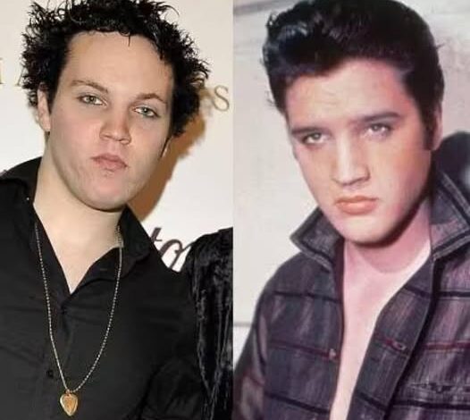 It’s Elvis Presley’s grandson! No one expects a 16-year-old to sound exactly like him, but he does. Elvis is back..Watch video in comments below