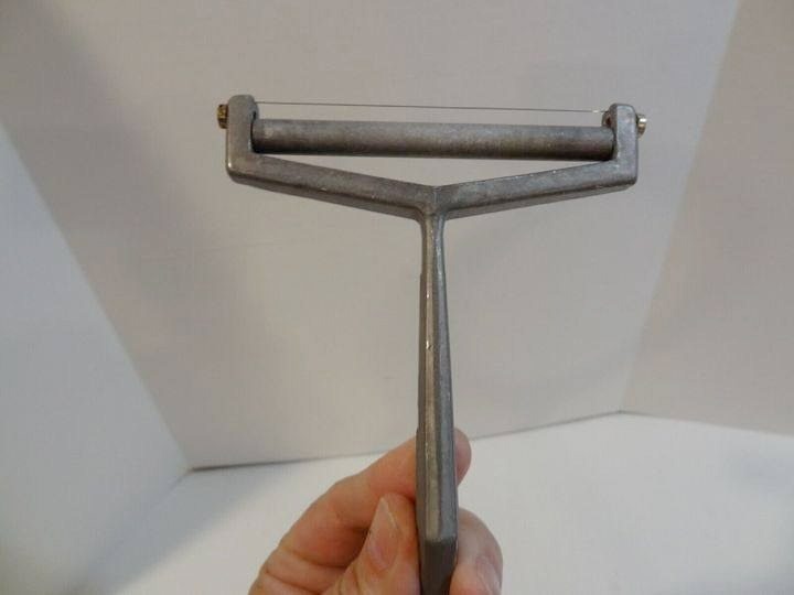 This Strange Item Just Stumped The Internet.