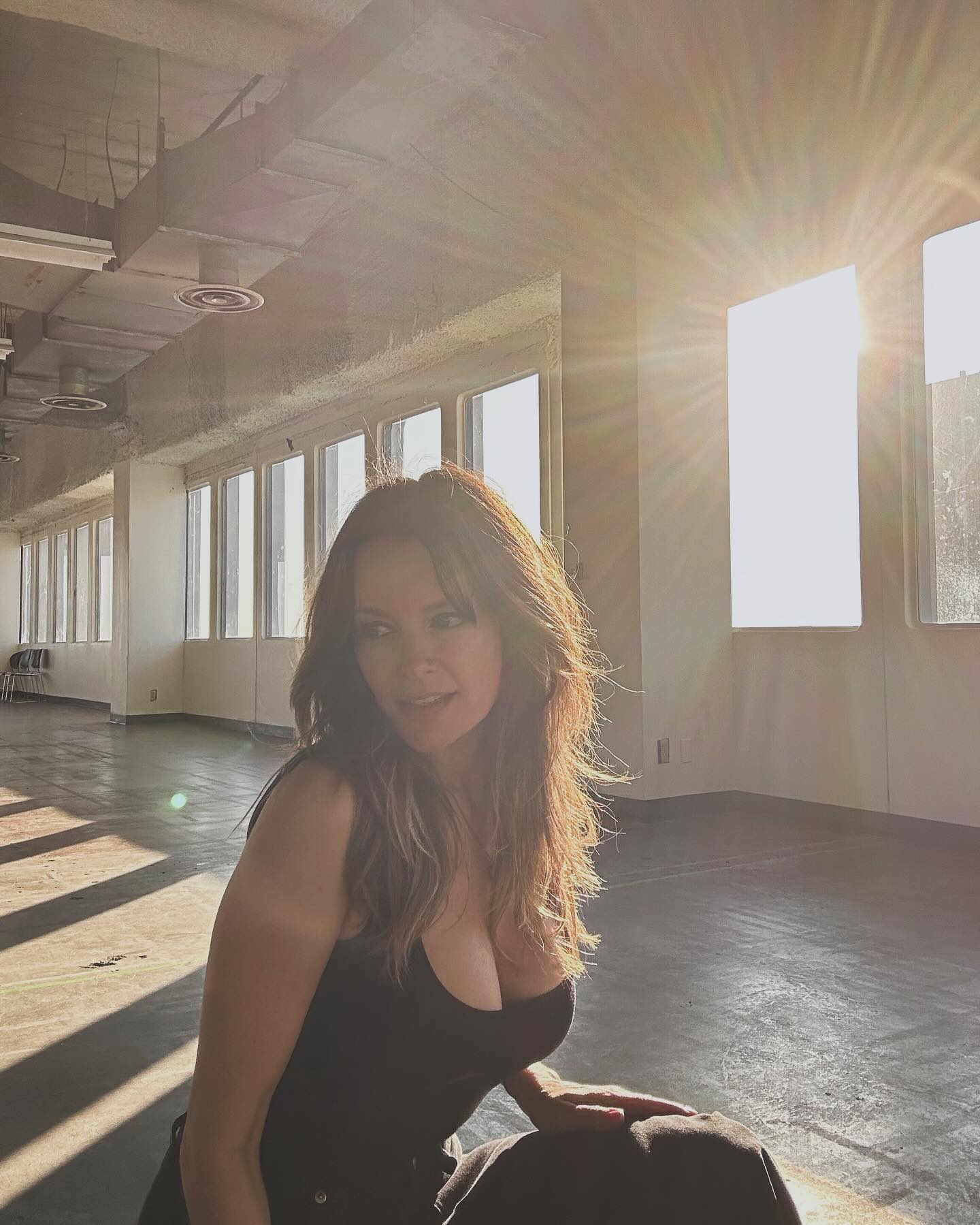 50 Years Old and Looking Like This? Her Timeless Allure
