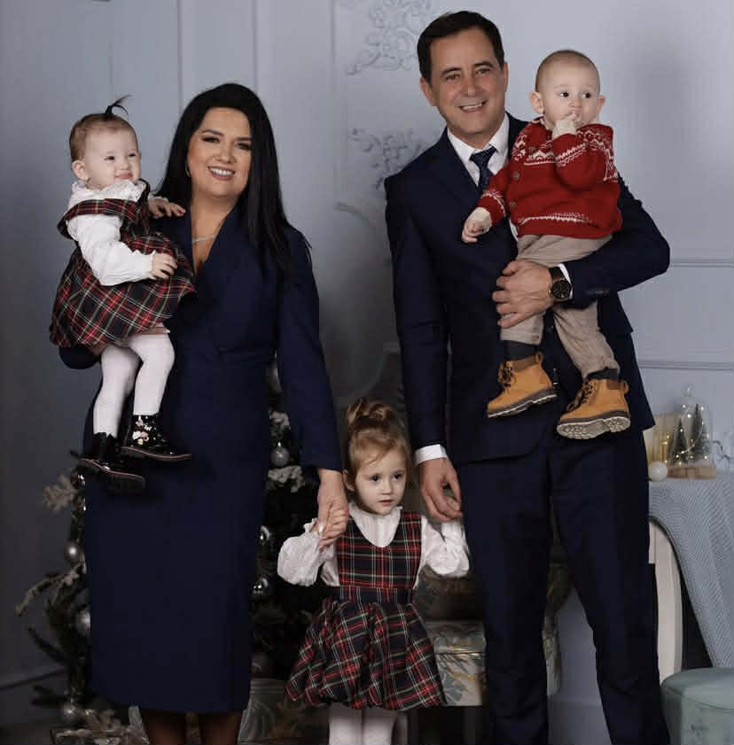 Një gjyshe si Merita Spahiu, ja çfarë bën për mbesat dhe nipin