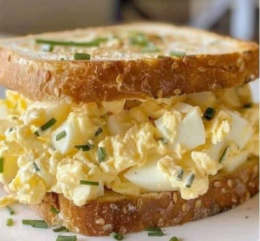Classic Egg Salad Sandwich