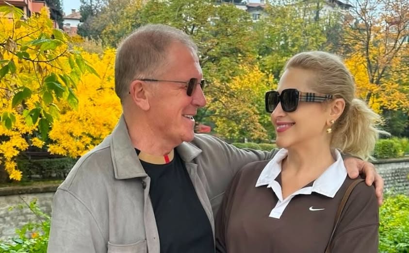 Shyhretja e Luli, shembull i dashurisë që s’vdes kurrë, ai po e shikon në dritë të syrit, si të ishin adoleshentë