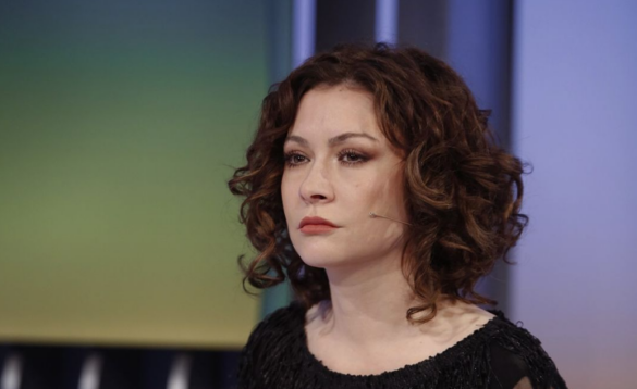 Egla reagon sërish: ‘Ma hiqni edhe rrogën, nuk më bën syri tërr’