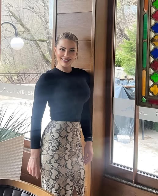 Shikoni sa bukur i rrin shamia Dudes..