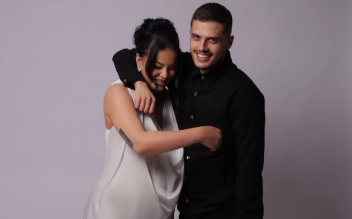 Brenda shtëpisë së Sara Gjordenit & Bardhit, pasuritë e çiftit dhe dhurata e parë