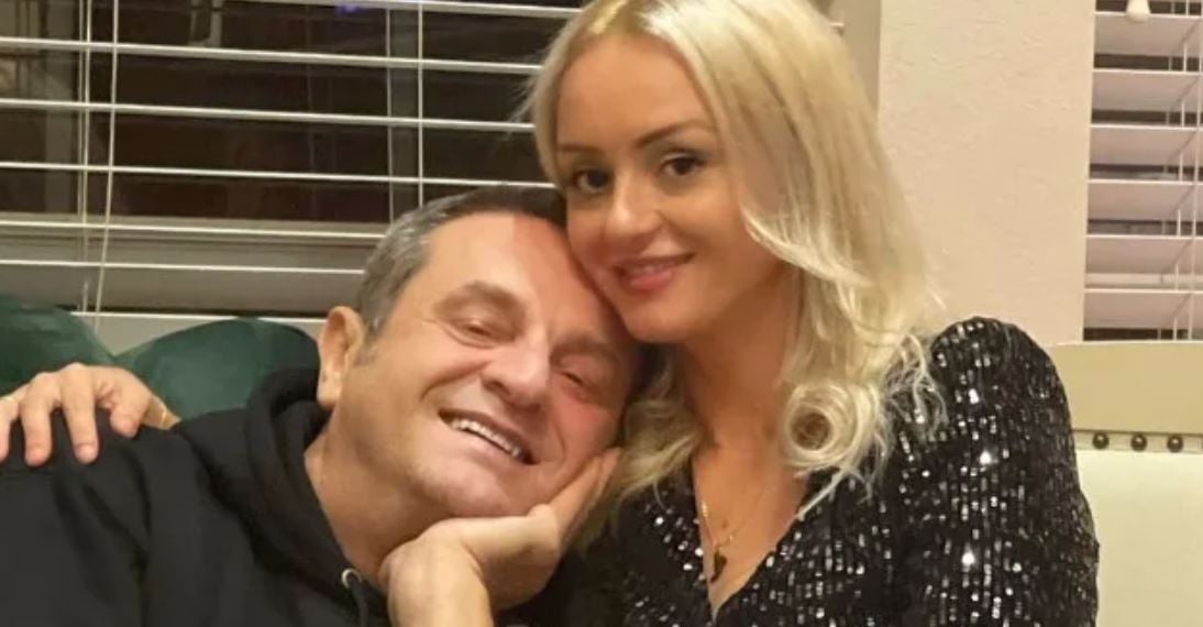 Sinan Vllasaliut i është bërë çika si shoqe, dalin për të pirë kafe bashkë – ajo është bërë një bukuroshe e vërtetë