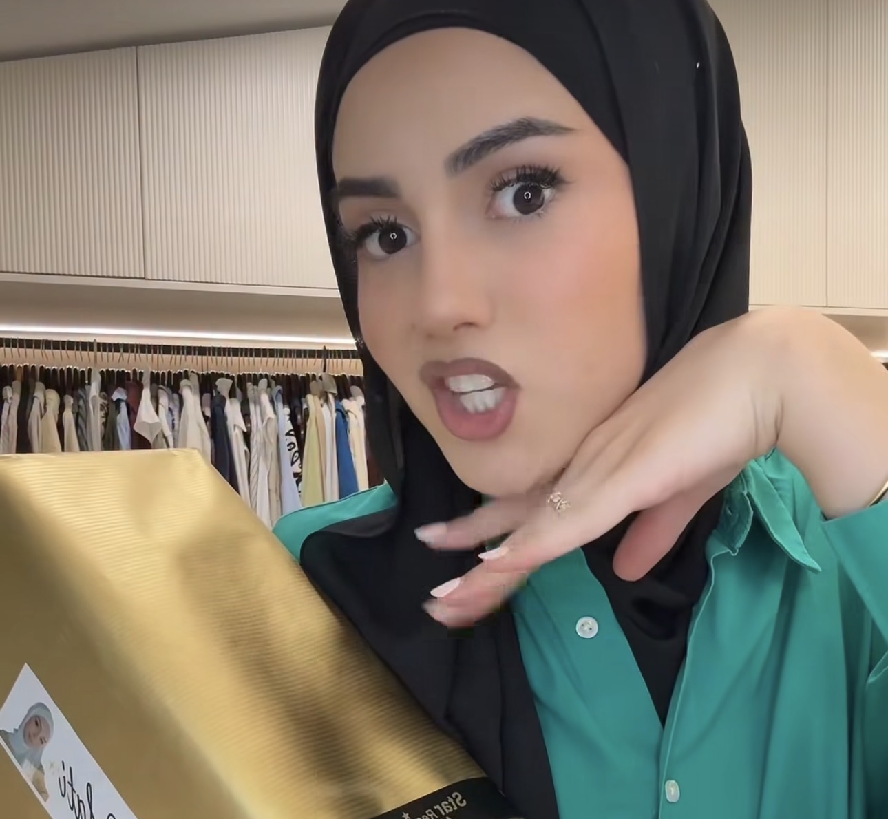 Hati me një mesazh të koduar Jasharit?