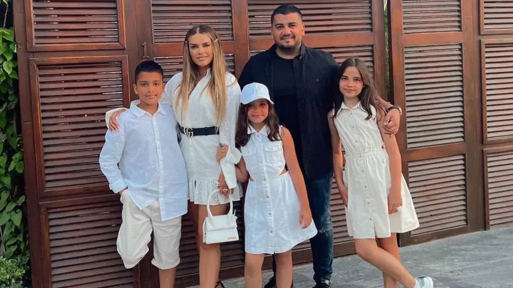 Kjo รซshtรซ vila e mahnitshme e familjes Fejzullahu nรซ Brezovicรซ