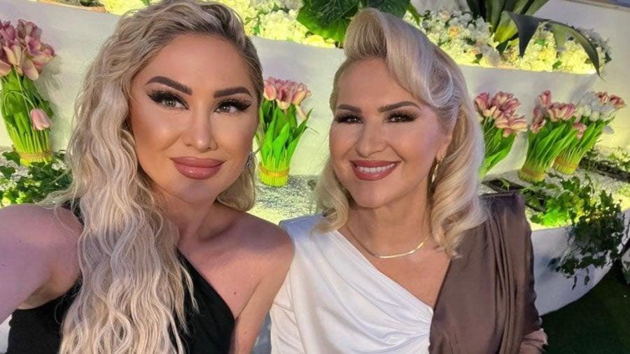 I shkuan prindërit në Zvicër, atje ku tash po jeton me burrin, Engji s’mund t’i mbajë lotët nga gëzimi