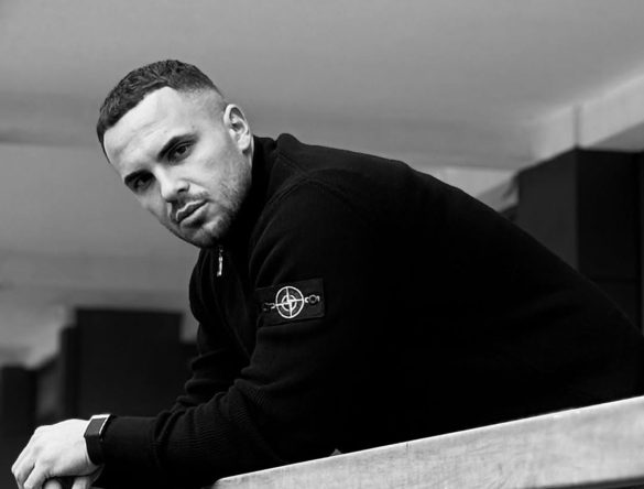 Edi ka telefon brenda BBVK? Egzoni e nxjerr zbuluar