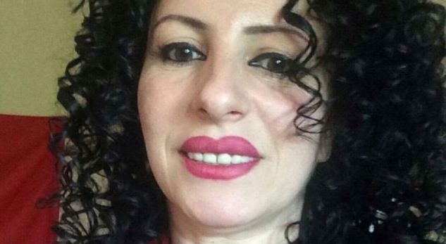 Mbulohet Linda Morina publikon fotot me shami