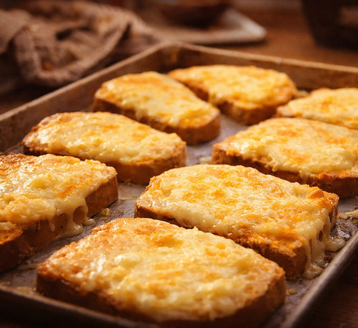 The 1970s American Favorite: Melted Cheese on Bread