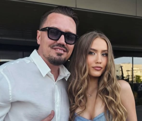 Tara e ka ditëlindjen, Blero vjen me postim emocional