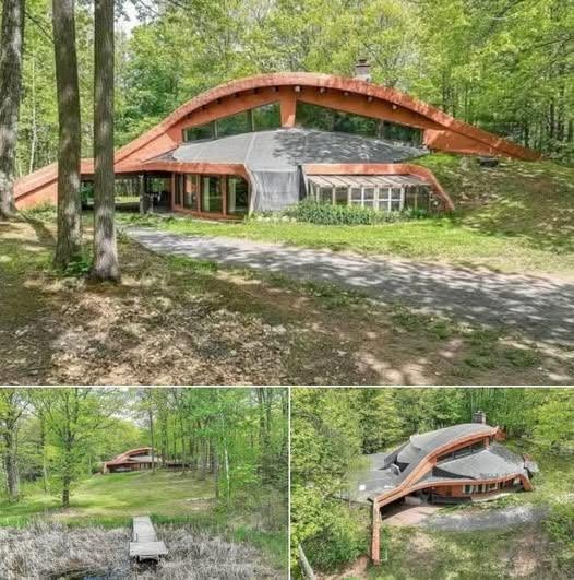 Waterfront Home Built in 1982 With Three Bedrooms and Two Bathrooms