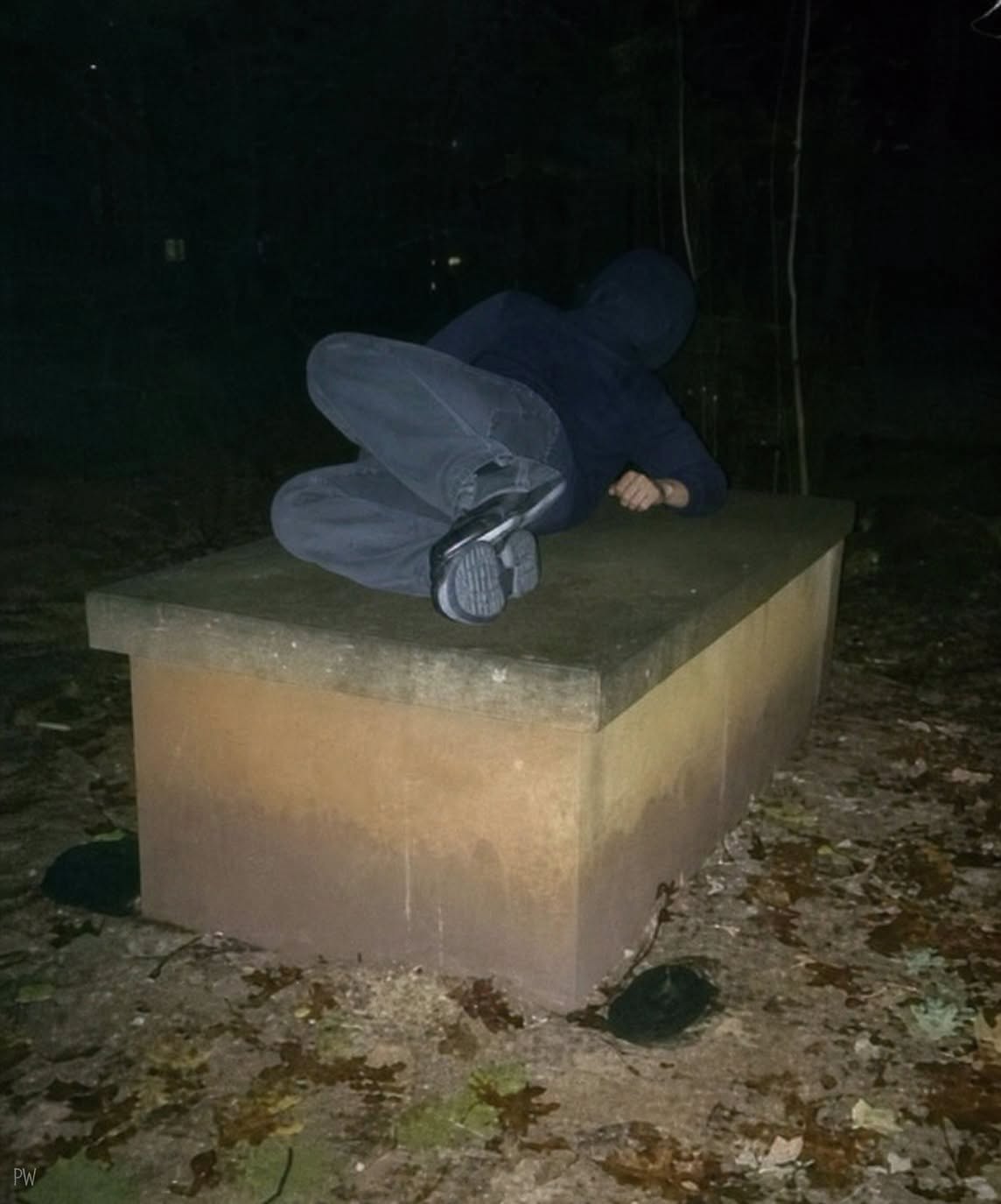 This man slept on his mother\โs grave every day until one morning heโฆ