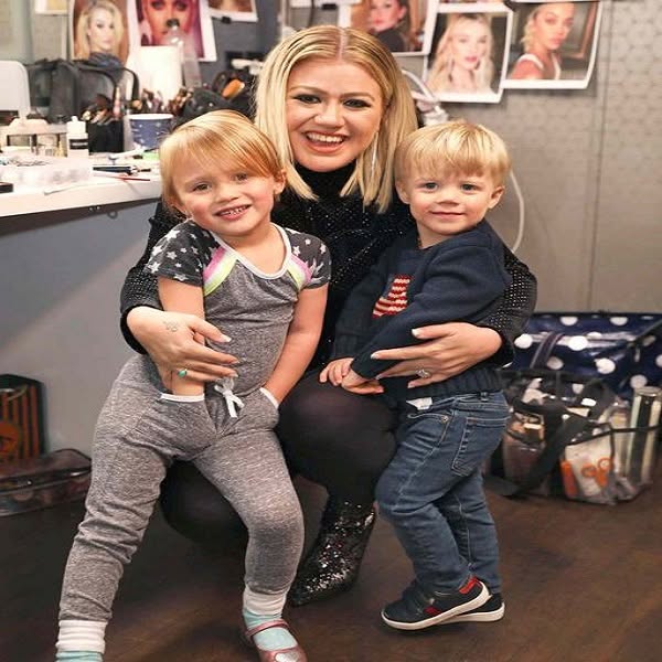 Kelly Clarkson admits she is ‘not above spanking’ her children